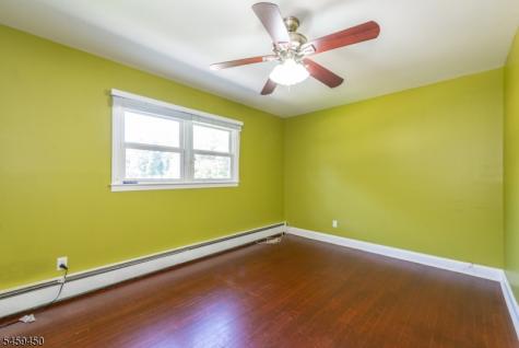 65 Daniels Drive Clifton NJ 07013