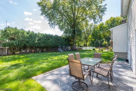 65 Daniels Drive Clifton NJ 07013