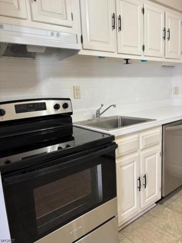 15 Cottage Street Midland Park NJ 07432