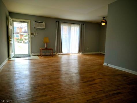 15 Cottage Street Midland Park NJ 07432