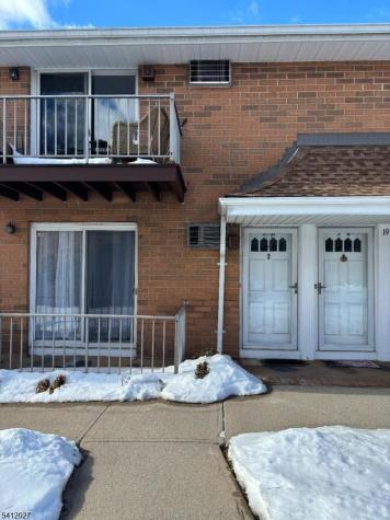 15 Cottage Street Midland Park NJ 07432
