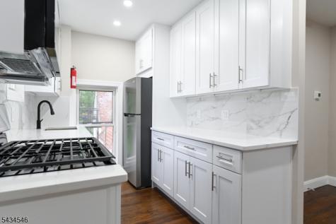 285 Orchard Terrace Bogota NJ 07603