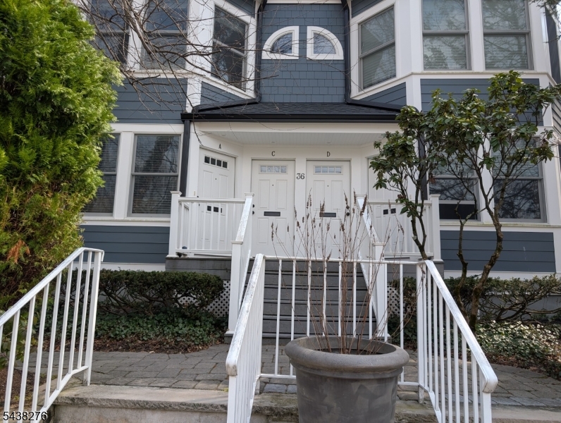 36 Phoenix Avenue Morristown NJ 07960