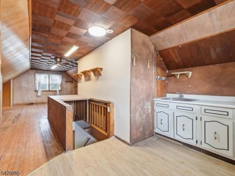 95 Sycamore Avenue Livingston NJ 07039