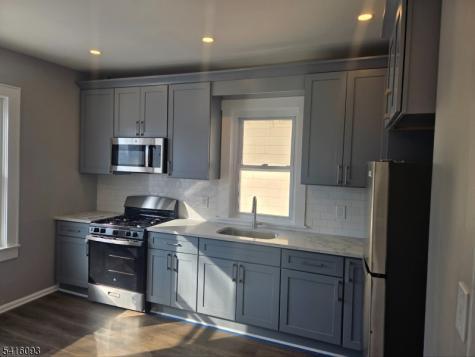 47 Edgar Street East Orange NJ 07018