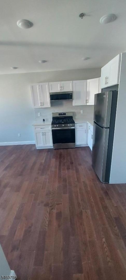 22 Market Street Paterson NJ 07501