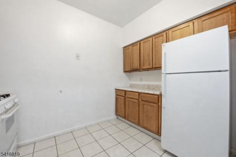 44 3RD Street Newark NJ 07107