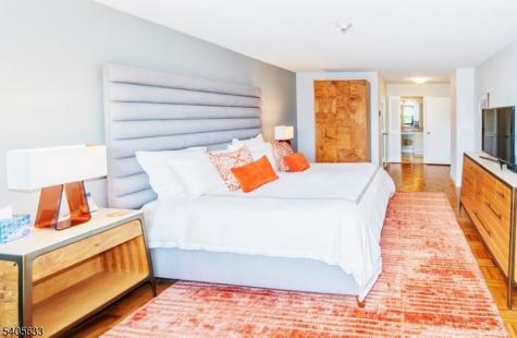 2 Claridge Drive 4fw Verona NJ 07044