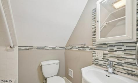 18 Duncan Street Millburn NJ 07041