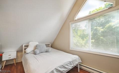 18 Duncan Street Millburn NJ 07041