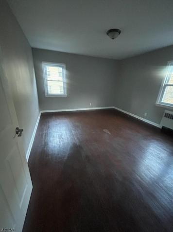 13 Lehigh Avenue Newark NJ 07112