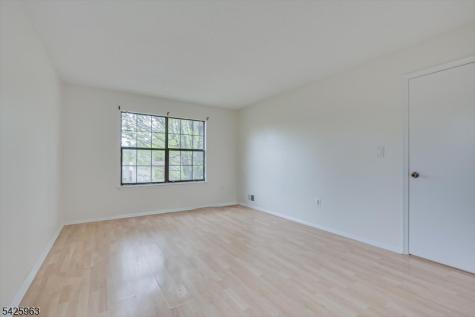 64 Taylor Drive Franklin NJ 08823
