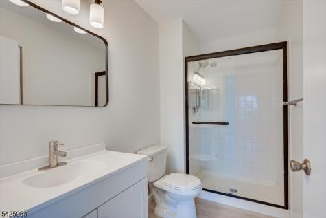 64 Taylor Drive Franklin NJ 08823