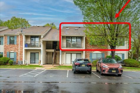 64 Taylor Drive Franklin NJ 08823