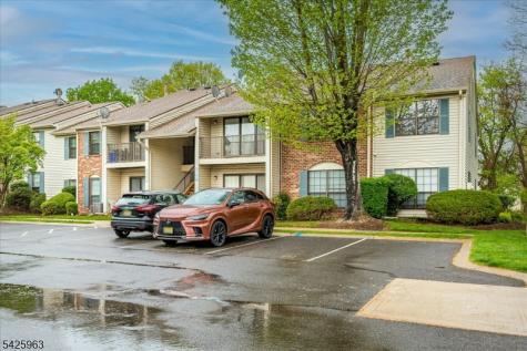 64 Taylor Drive Franklin NJ 08823
