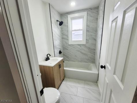49 Union Place Irvington NJ 07111