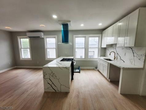 49 Union Place Irvington NJ 07111