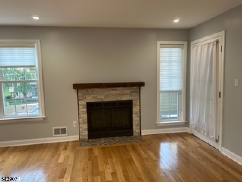 612 Deepdale Court Union NJ 07083