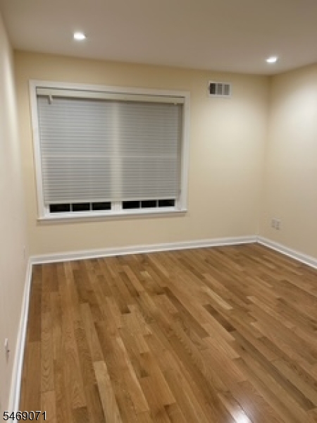 612 Deepdale Court Union NJ 07083