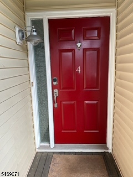 612 Deepdale Court Union NJ 07083