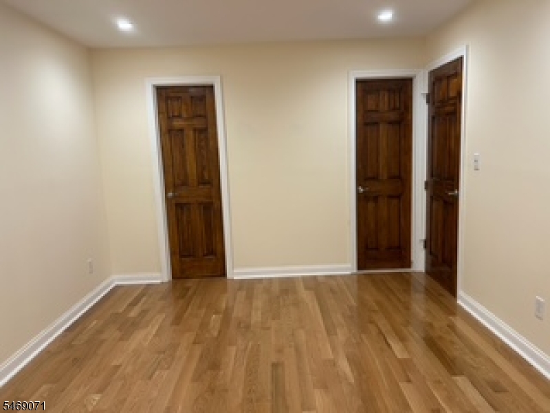 612 Deepdale Court Union NJ 07083