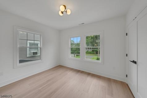 20 Lexington Avenue Montclair NJ 07042