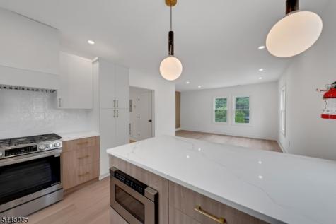 20 Lexington Avenue Montclair NJ 07042