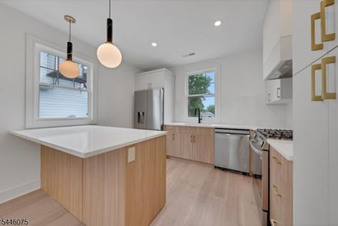 20 Lexington Avenue Montclair NJ 07042