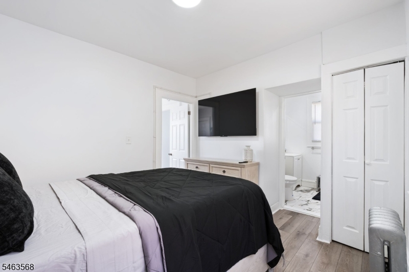21 Huntington Terrace Newark NJ 07112