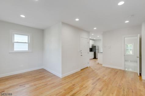 161 Ashland Ave Unit 2 Bloomfield NJ 07003