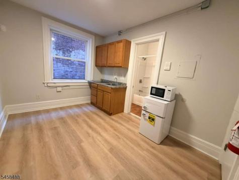 613 Bloomfield Avenue Montclair NJ 07042