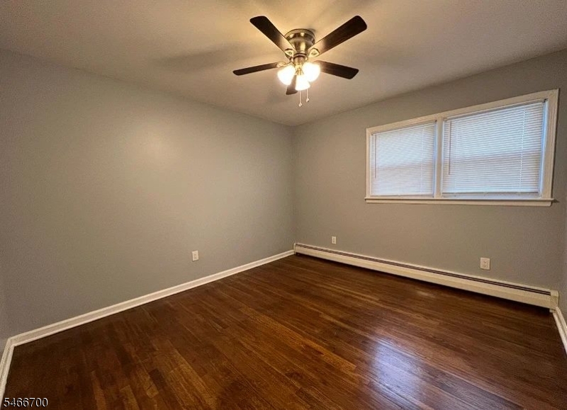 47 Smith Street Newark NJ 07106