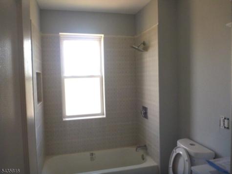 9 Vernon Avenue Newark NJ 07108