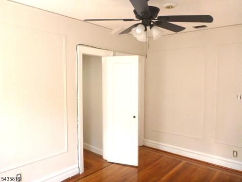 9 Vernon Avenue Newark NJ 07108