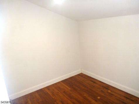 9 Vernon Avenue Newark NJ 07108