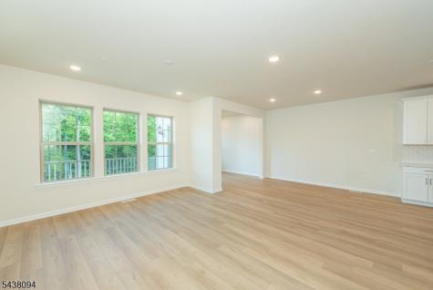 5 Wadsworth Drive Denville NJ 07834