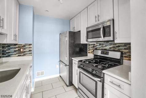 100 Callahan Court Newark NJ 07103