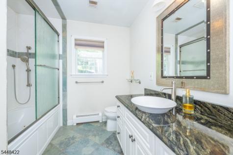 38 Oneida Avenue Hopatcong NJ 07843