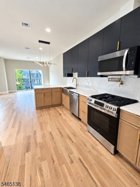 54 Oak Avenue Irvington NJ 07111