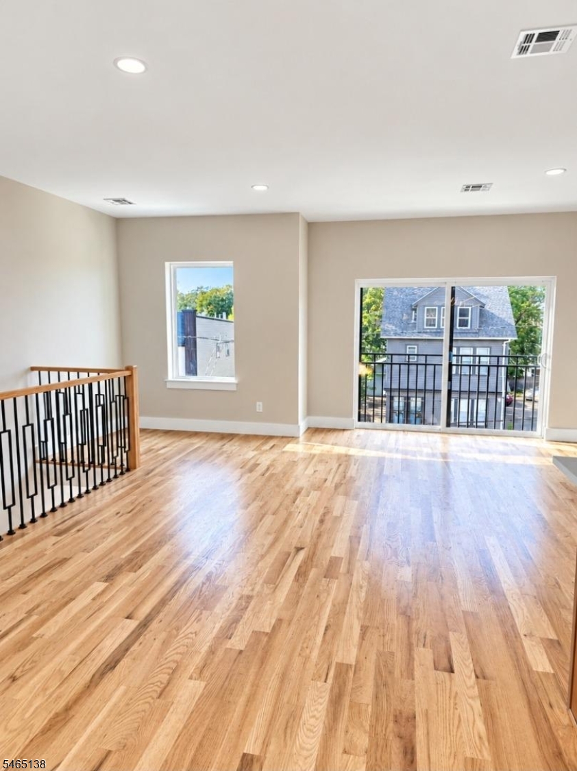 54 Oak Avenue Irvington NJ 07111