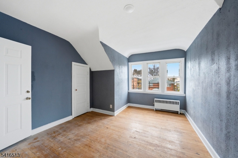 502 Stuyvesant Unit 3 Irvington NJ 07111