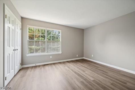 907 Wetherburn Court Raritan NJ 08822