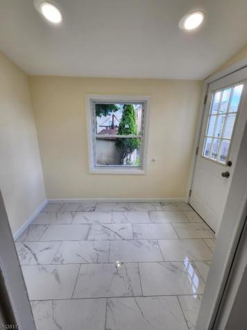 32 Edisonia Terrace West Orange NJ 07052