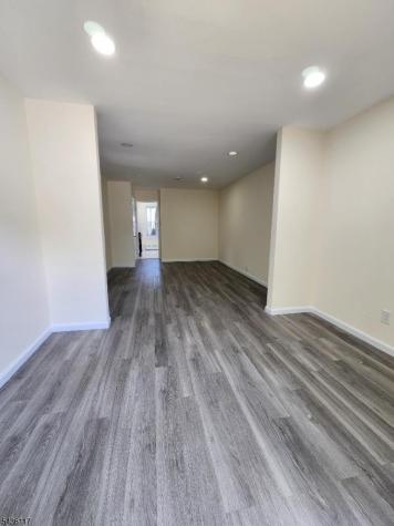 32 Edisonia Terrace West Orange NJ 07052