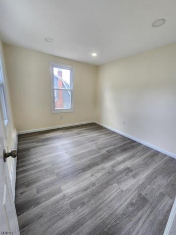 32 Edisonia Terrace West Orange NJ 07052