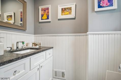 106 N Ashby Avenue Livingston NJ 07039