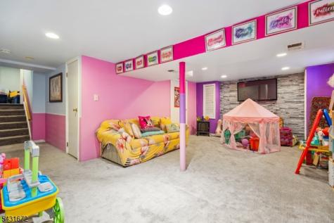 106 N Ashby Avenue Livingston NJ 07039