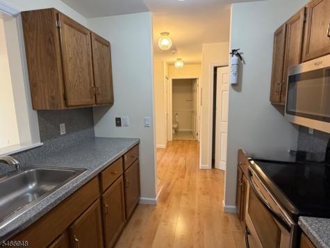 969 Bloomfield Avenue Glen Ridge Boro NJ 07028