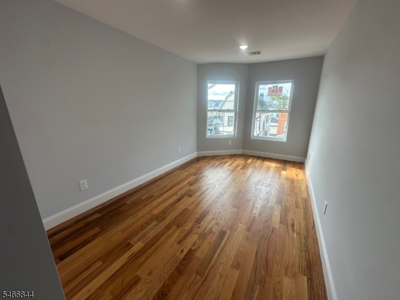 479 N 6th Street Newark NJ 07107