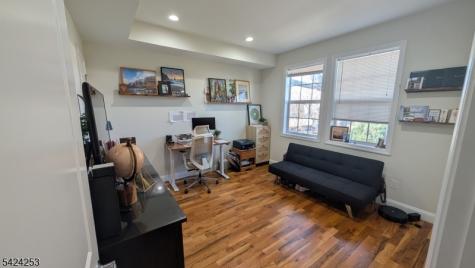 104 Broughton Avenue Bloomfield NJ 07003